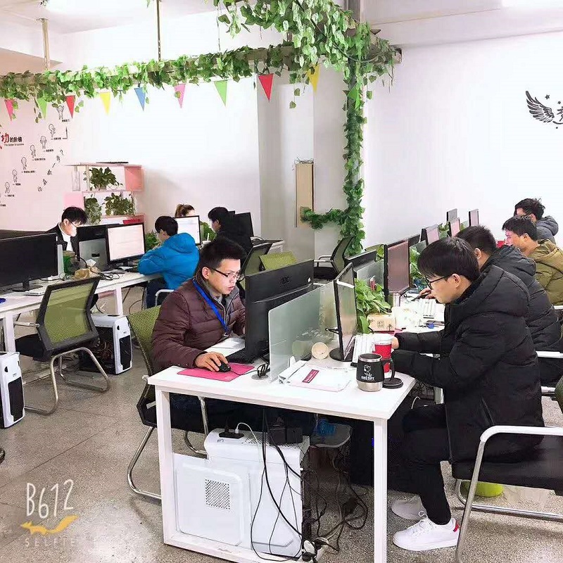 圣诞节——进击的启迈人